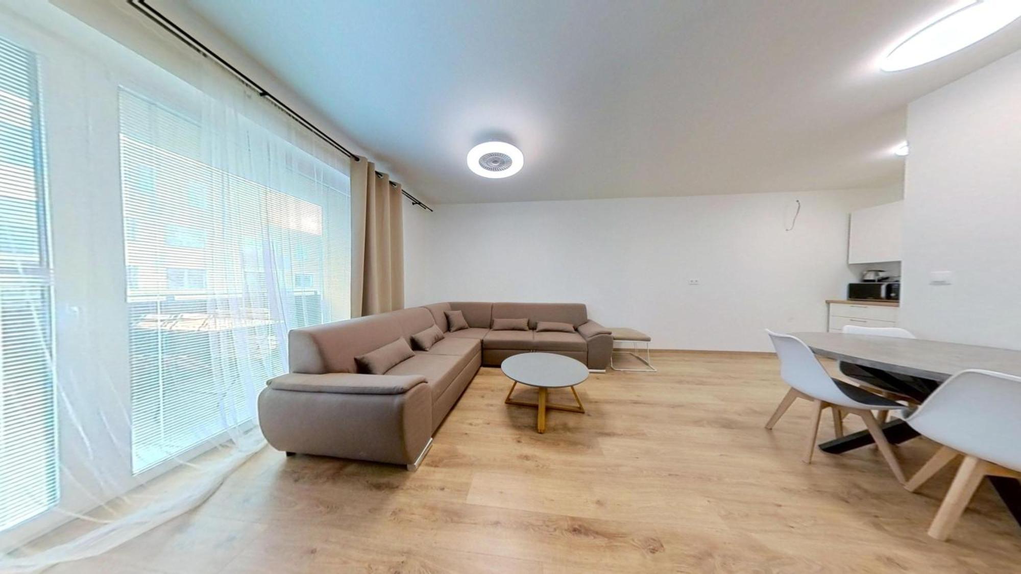 Rovinka Air-Conditioned 2 Room Apartment, Balcony, New Building, 201 מראה חיצוני תמונה