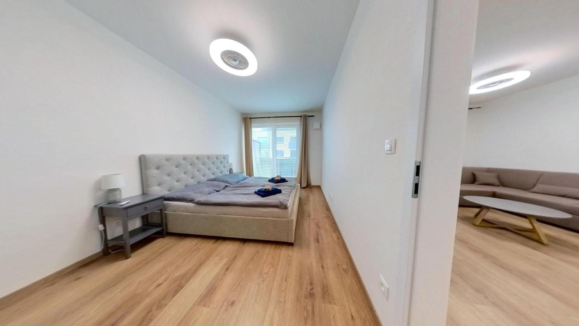 Rovinka Air-Conditioned 2 Room Apartment, Balcony, New Building, 201 מראה חיצוני תמונה